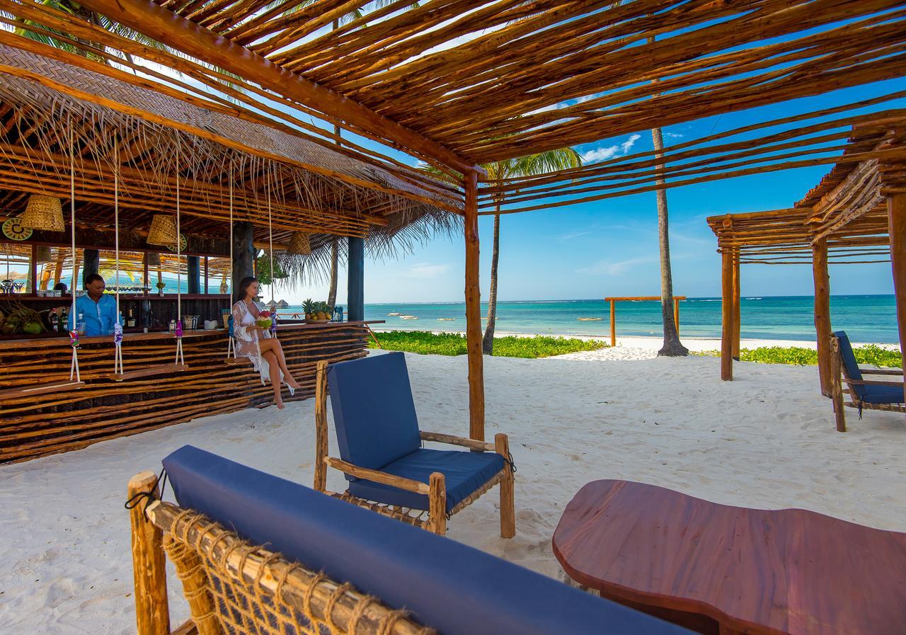 The Sands Beach Resort บูจู ภายนอก รูปภาพ
