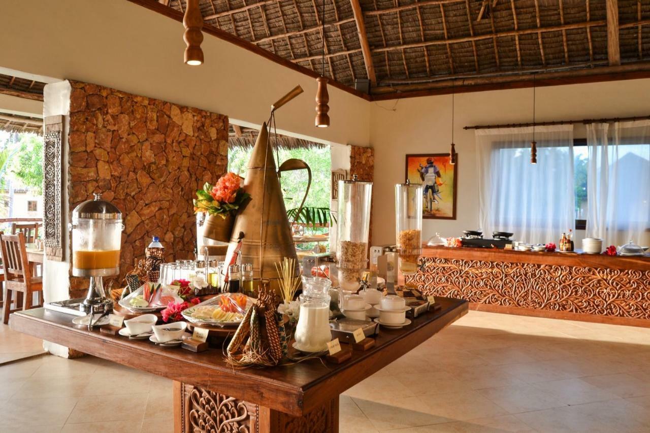 The Sands Beach Resort บูจู ภายนอก รูปภาพ